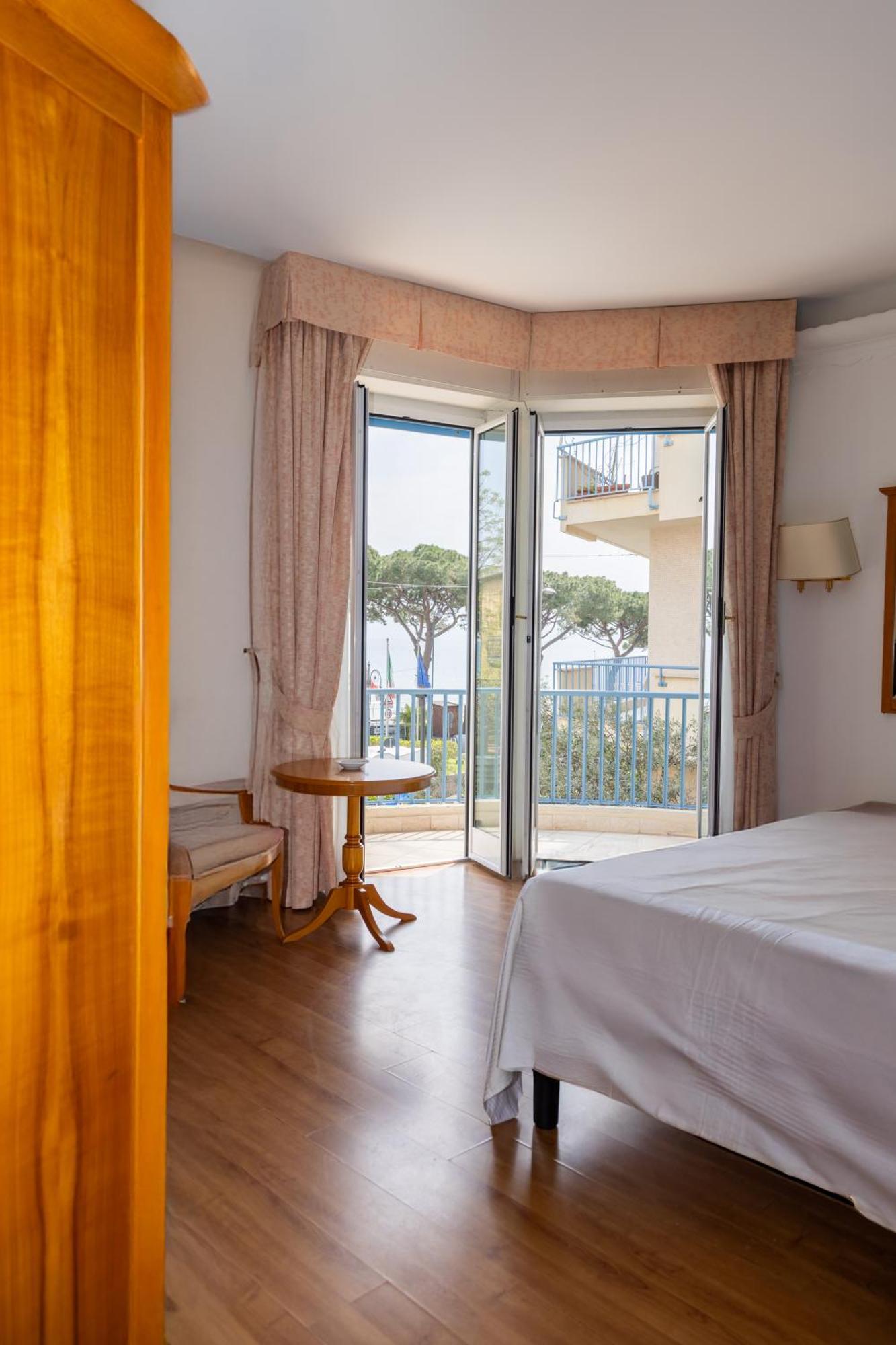 Hotel Majestic By Lvg Hotel Collection Alassio Zewnętrze zdjęcie